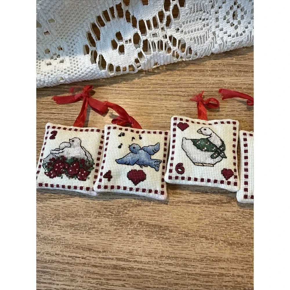 Twelve Days of Christmas cross-stitch ornaments - Picture 6 of 9